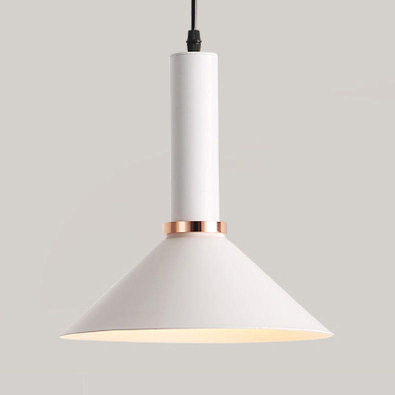 Pendant de style nordique Macaron Light Metal 1 lumière suspendue Lumière pour le chevet