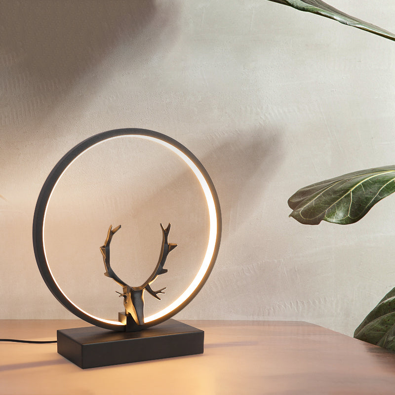Metal Circle Table Lamp Nordic Antler Shape 1 Light Desk Lamp for Bedroom