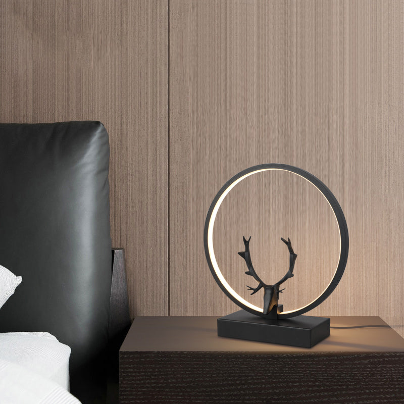 Metal Circle Table Lamp Nordic Antler Shape 1 Light Desk Lamp for Bedroom