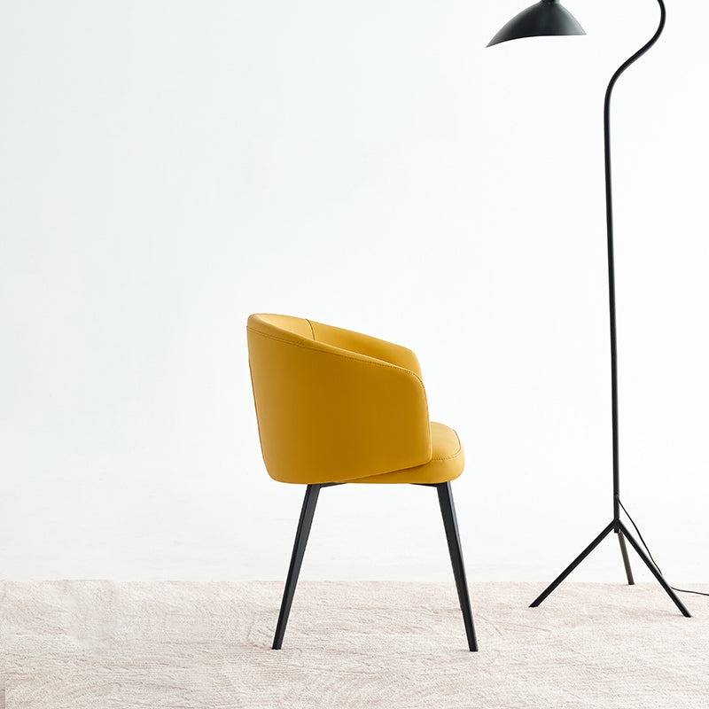 Sillón de cuero contemporáneo con acabado mate, respaldo sólido, silla de comedor