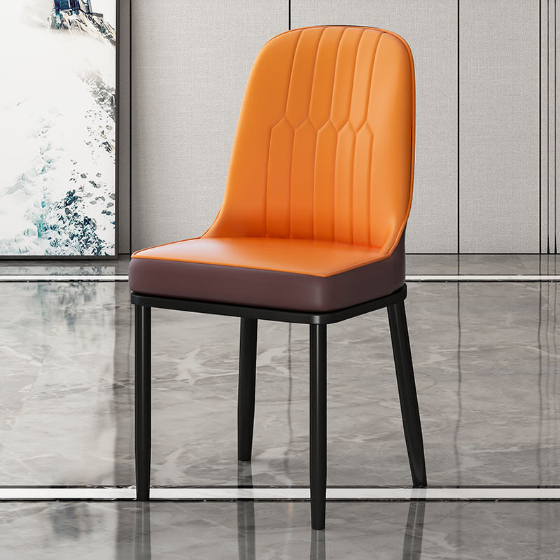Chaise d'intérieur scandinave avec dossier Parsons rembourré en métal, chaise de salle à manger