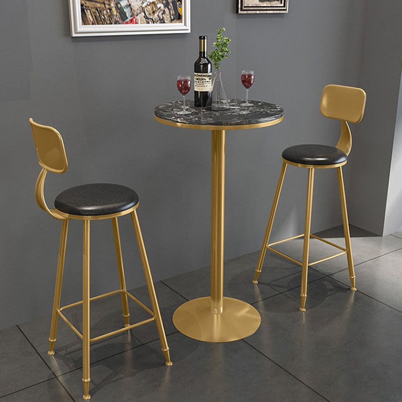 Table de bar en fer de style glamour