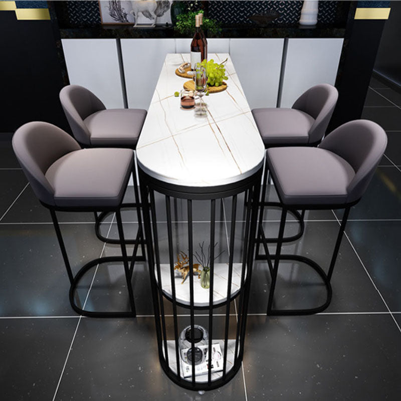 Table à manger industrielle du bar en pierre intérieure double bistrot piédestal table avec étagère