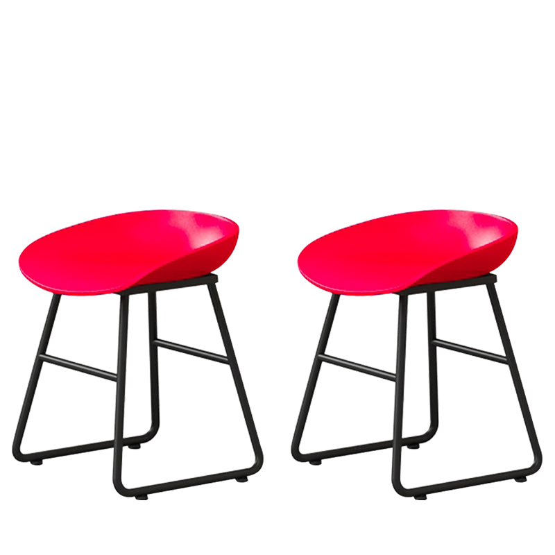 Contemporary Bucket Counter Bar Stool Armless Plastic Bar Stool with Footrest, Iron Base