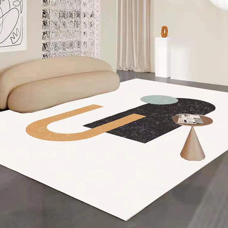 White Color Lump Rug Polyester Simple Rug Stain Resistant Rug for Drawing Room