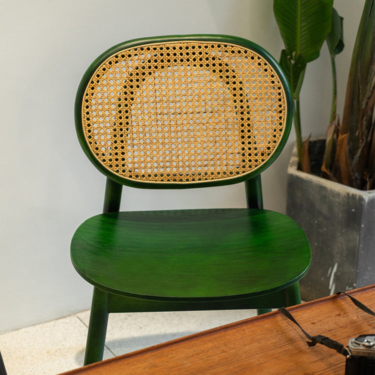 Silla de comedor tradicional sin brazos, silla lateral con respaldo abierto y patas de madera