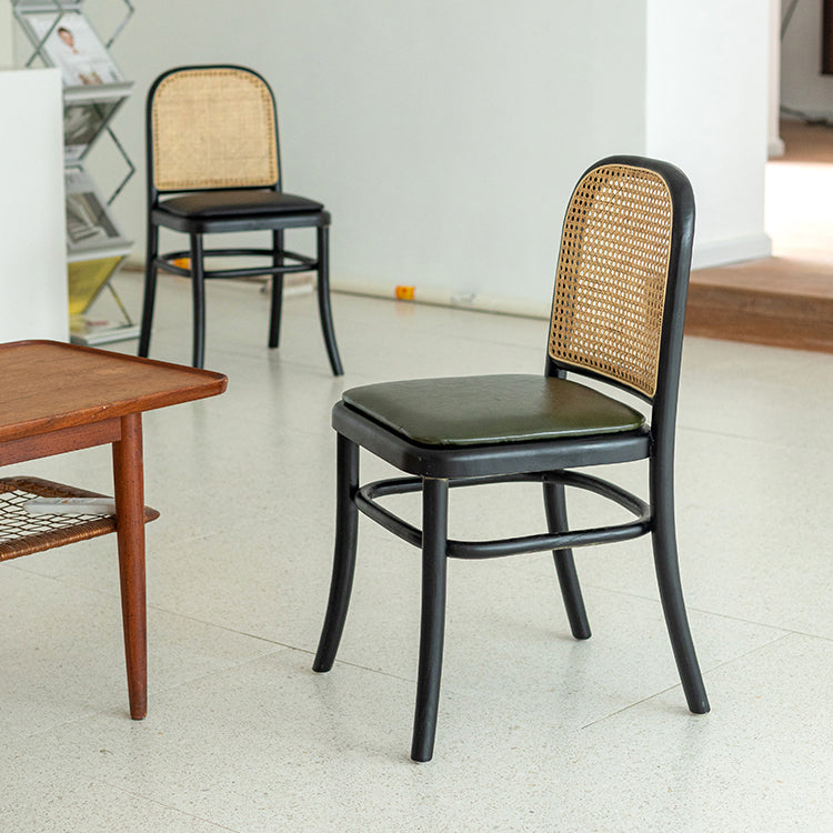 Silla de comedor tradicional sin brazos, sillas laterales con respaldo abierto y patas de madera