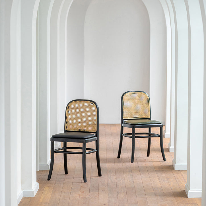 Silla de comedor tradicional sin brazos, sillas laterales con respaldo abierto y patas de madera
