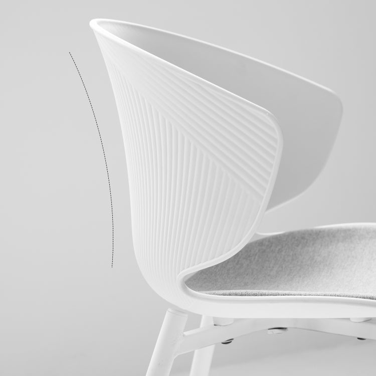 Silla de comedor estilo moderno Sillas laterales sin brazos con patas de metal