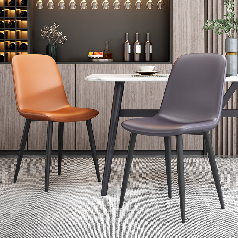 Sedia laterale della sala riunioni in pelle moderna sedia da pranzo solida.