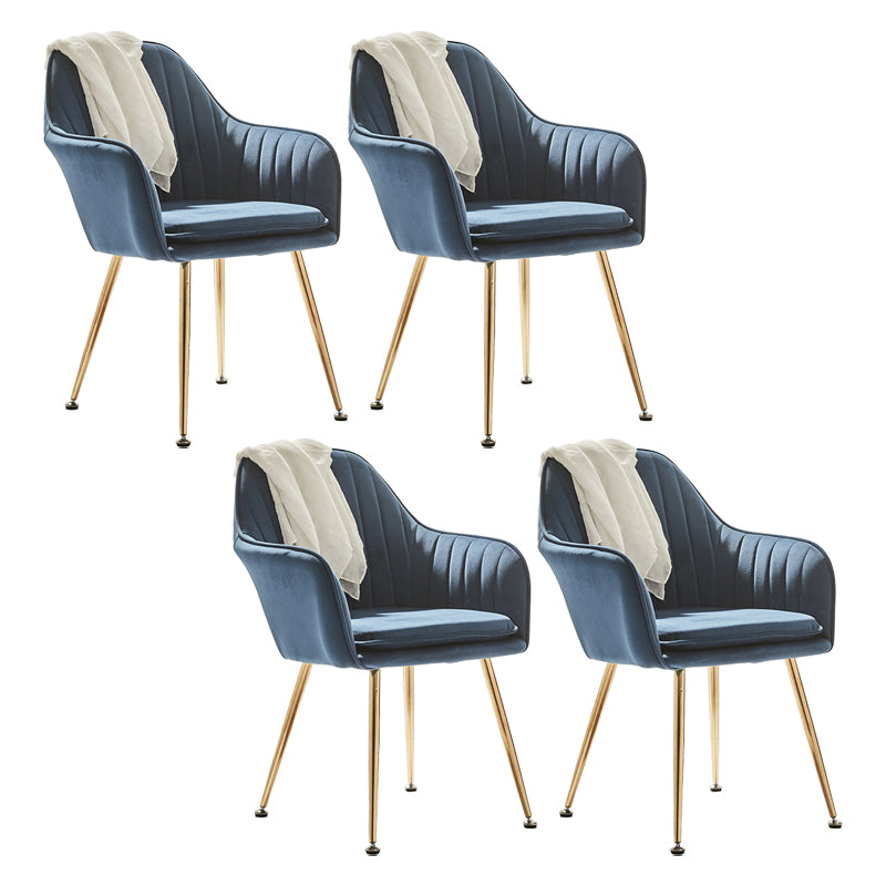 Silla de comedor con acabado mate de terciopelo, sillón con respaldo sólido para dormitorio escandinavo
