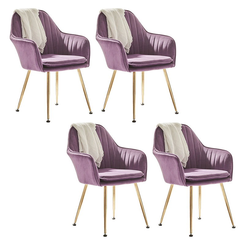 Silla de comedor con acabado mate de terciopelo, sillón con respaldo sólido para dormitorio escandinavo