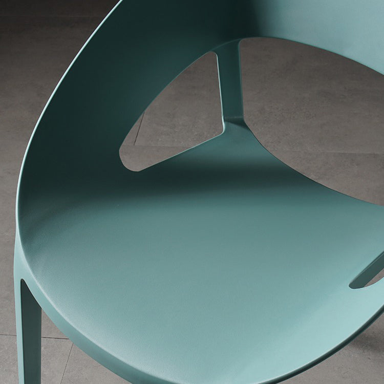 Plástico de estilo minimalista que cena la parte posterior abierta de la silla sin brazos que cena la silla lateral