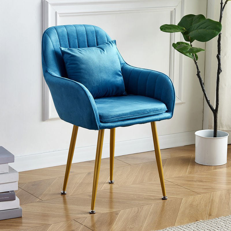 SCANDINAVIE POUDRE POUDRE SOIND CHAISE SOUPE VELVET VELVET MATTE FINE DINS DINDING