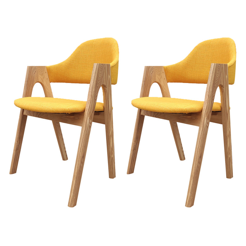 Salle d'étude scandinave, fauteuil à dossier ouvert, chaise de salle à manger rembourrée au fini mat