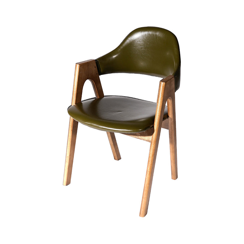 Salle d'étude scandinave, fauteuil à dossier ouvert, chaise de salle à manger rembourrée au fini mat