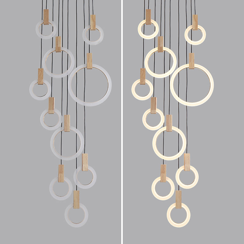 Enclaceur de cercles en bois massif pendentif