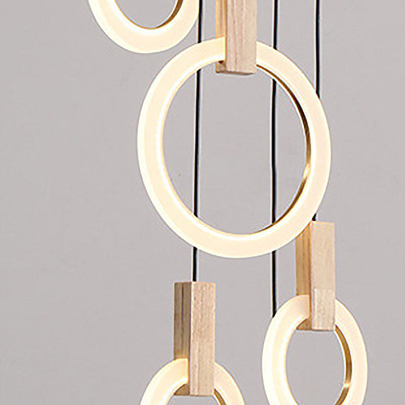 Enclaceur de cercles en bois massif pendentif