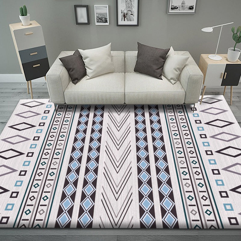 Black Pattern Rug Polyeter Simple Rug Stain Resistant Rug for Living Room