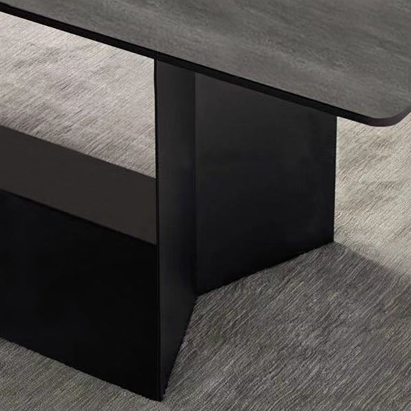 Industrieel gesinterde stenen eettafel rechthoek zwarte boventafel met metalen voetstuk