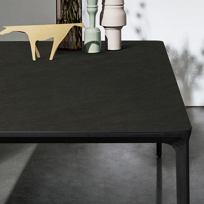 Tavolo da pranzo in pietra sinterizzato in stile industriale 4 gambe tavolo rettangolo di base per casa in nero