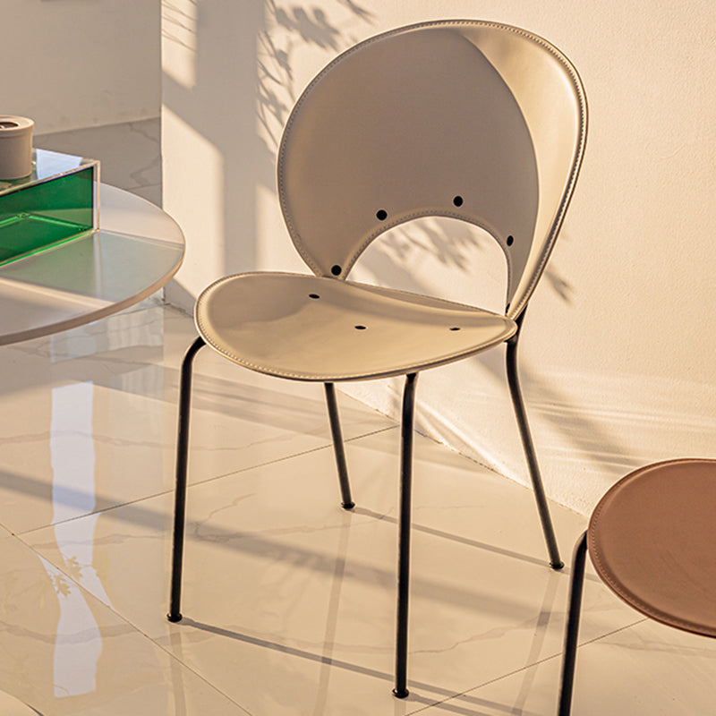 Sillas de comedor de estilo moderno, sillas laterales sin brazos con respaldo abierto y patas de metal para cocina