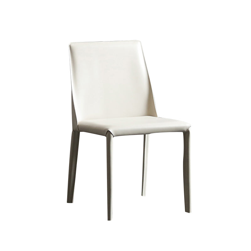 Silla sin brazos de comedor de metal moderno, silla lateral de comedor de cuero para uso en restaurantes