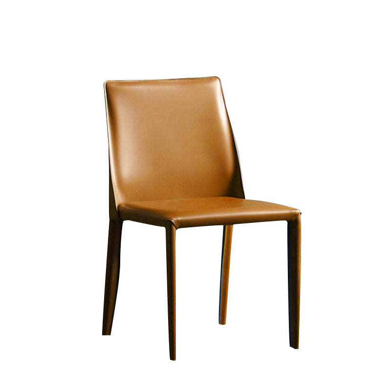 Silla sin brazos de comedor de metal moderno, silla lateral de comedor de cuero para uso en restaurantes