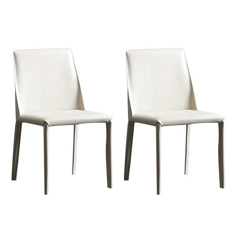 Silla sin brazos de comedor de metal moderno, silla lateral de comedor de cuero para uso en restaurantes