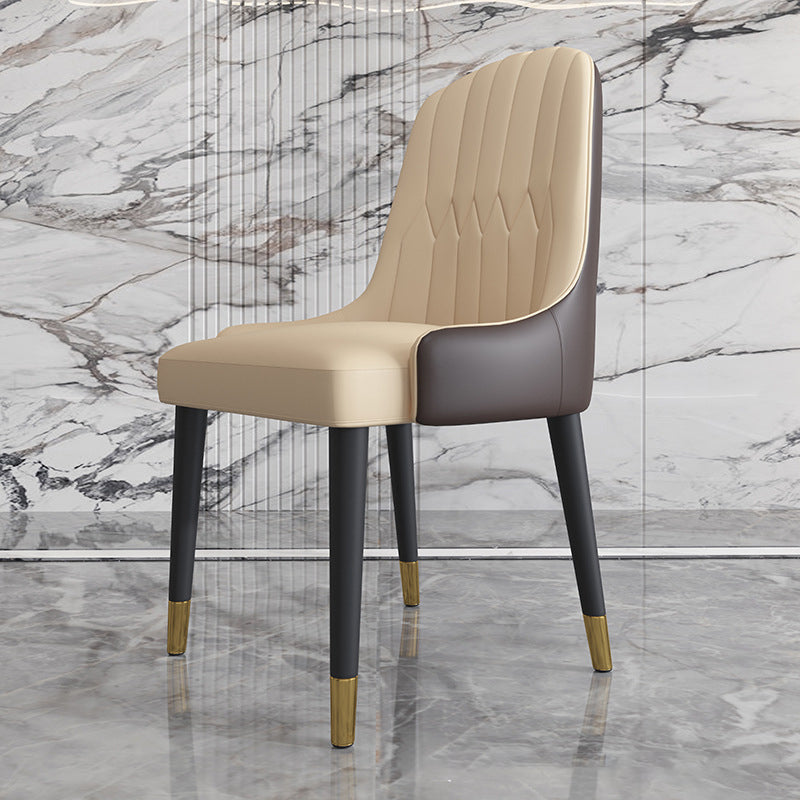 Chaises de salle à manger en cuir de style scandinave