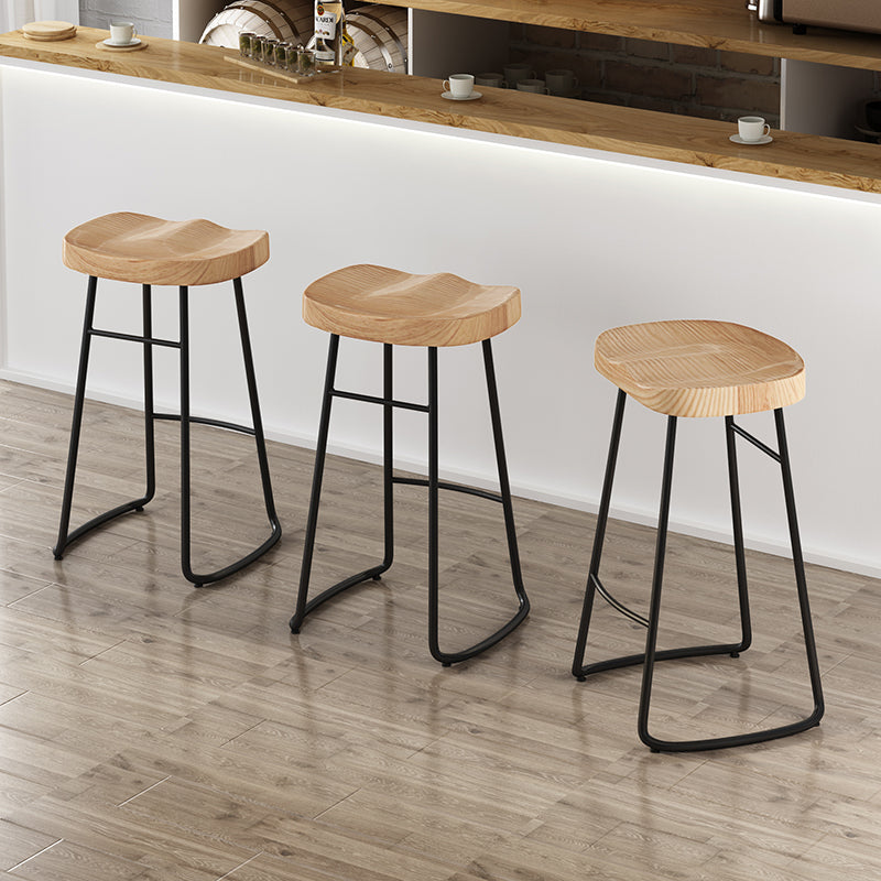 Sgabelli da bar moderni in legno senza schienale sgabello sedile contornato con gambe di ferro
