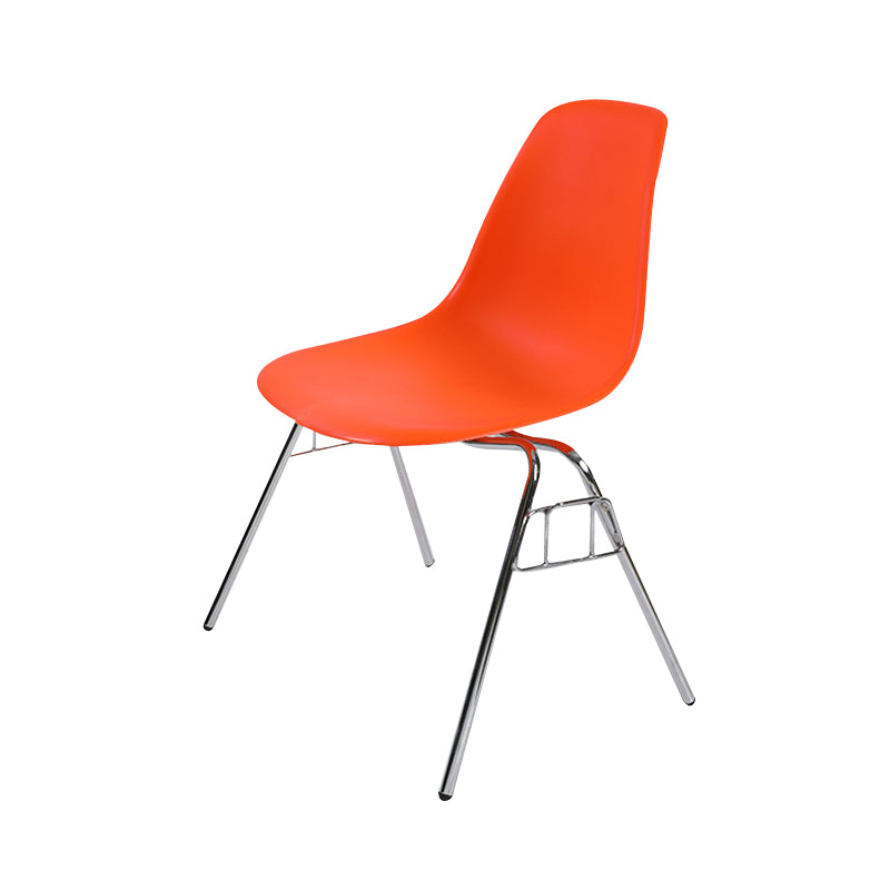Sedia da pranzo in metallo moderno sedia senza bracciole sedia da pranzo in plastica per uso del ristorante