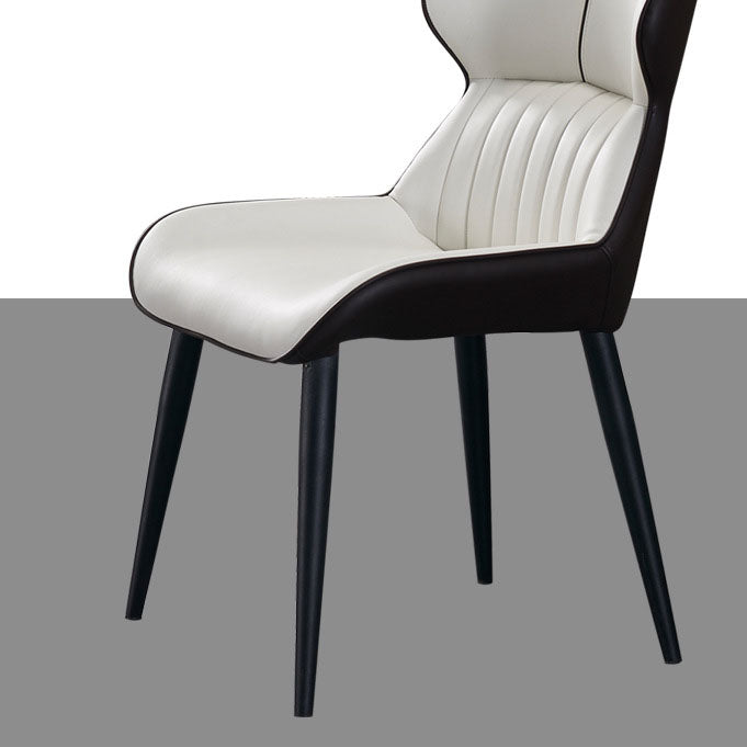 Sillones Parsons contemporáneos Sillas decorativas y de comedor curvas de cuero