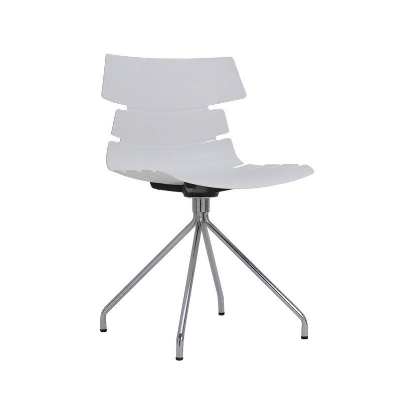 Silla lateral de plástico contemporánea Silla de comedor con respaldo sólido para restaurante