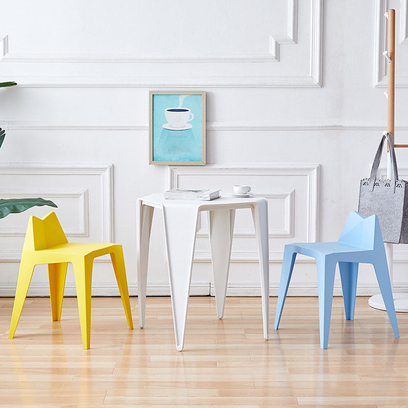 Sillas de plástico modernas para interiores y exteriores, sillas de comedor con respaldo sólido
