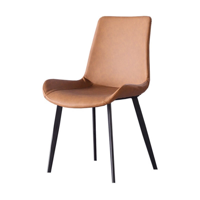 Chaise de salle à manger incurvée en cuir moderne, finition mate, chaise Parsons pour brasserie