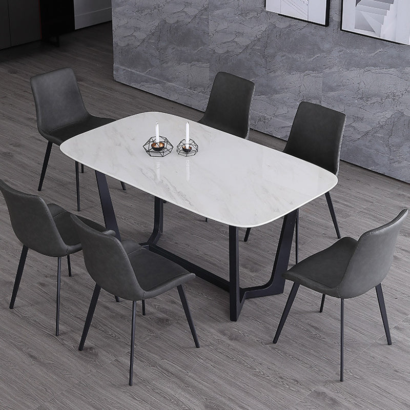 Chaise de salle à manger incurvée en cuir moderne, finition mate, chaise Parsons pour brasserie