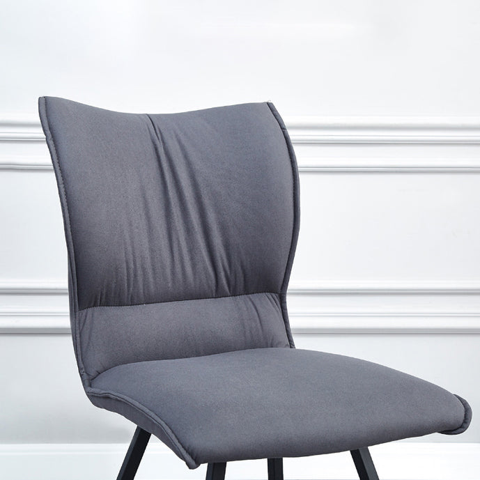 Chaise d'appoint rembourrée moderne, finition mate, chaise Parsons pour salle à manger
