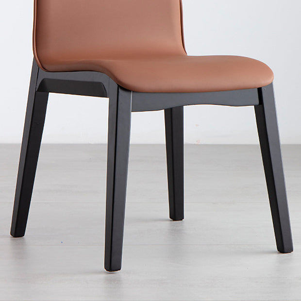 Sillas decorativas y de comedor contemporáneas Silla sin brazos Parsons curvada de cuero con acabado mate