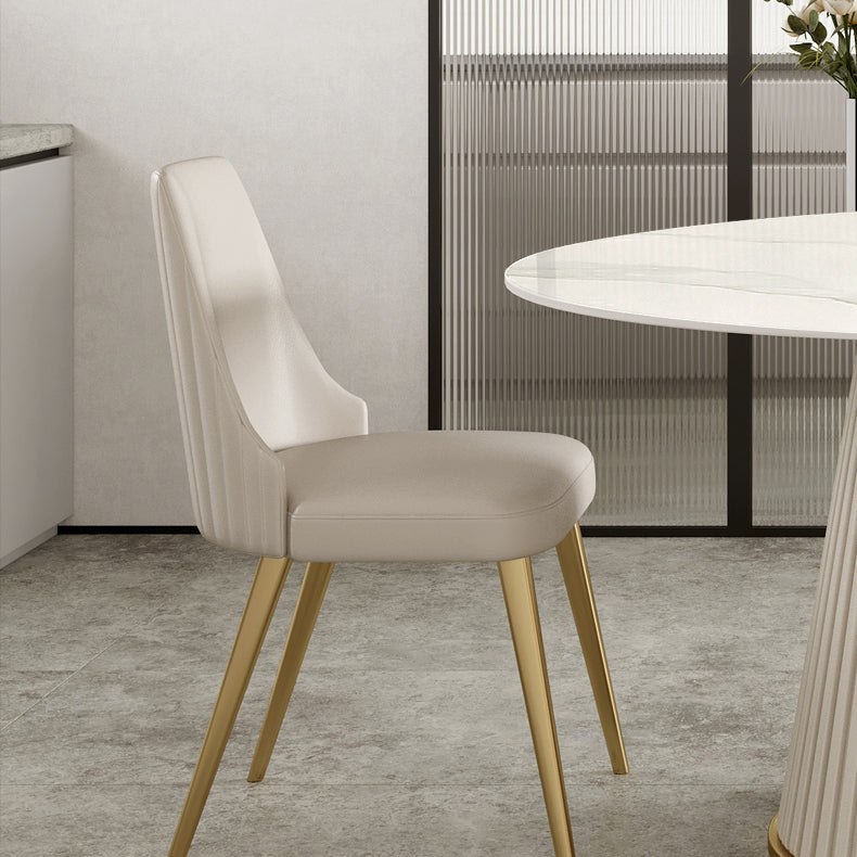 Runder Stein-Esstisch im Luxus-Stil mit Sockel, lässige Möbel für Zuhause