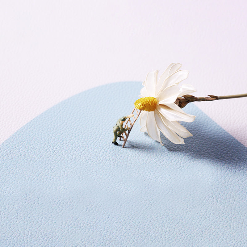 Brown Nordic Rug Polyester Contrast Color Rug Non-Slip Backing Rug for Drawing Room