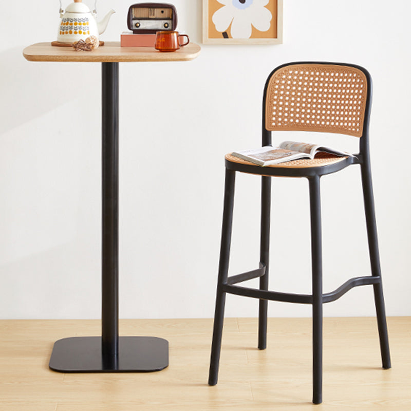 Nordic Plastic Simple Barhocker Indoor Hoher Hocker mit Sitz aus Rattanimitat