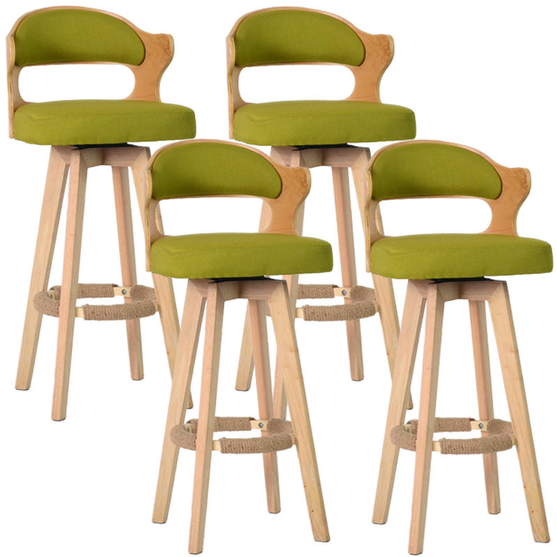 Nordischer Holz Low Rücken Barstool Schwenkerner hoher Hocker mit Polster