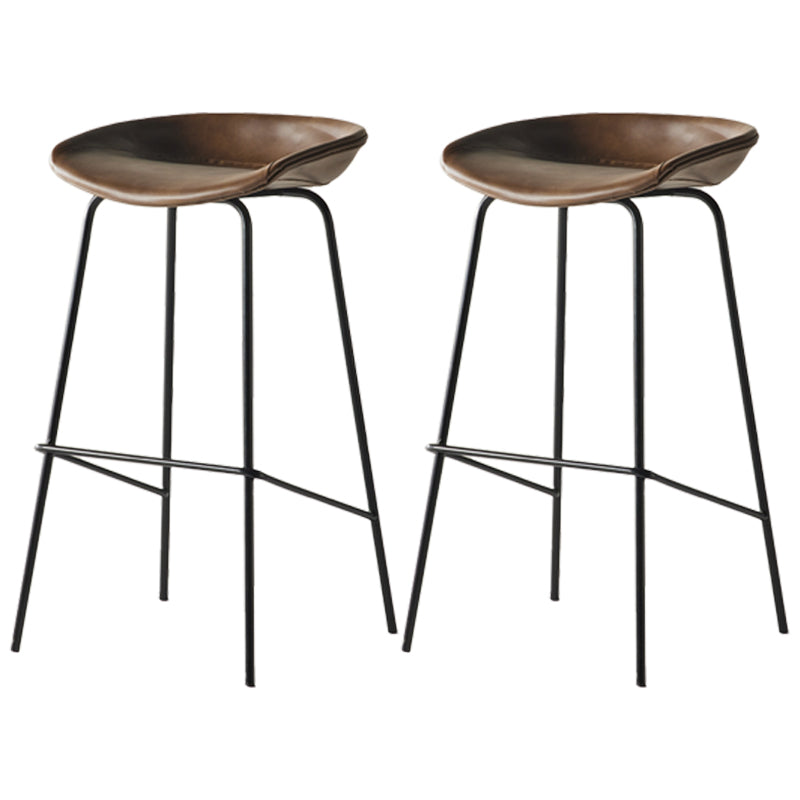 Scandinavian Metal Black Counter Stools Bucket Seat Bar Stools with Footrest