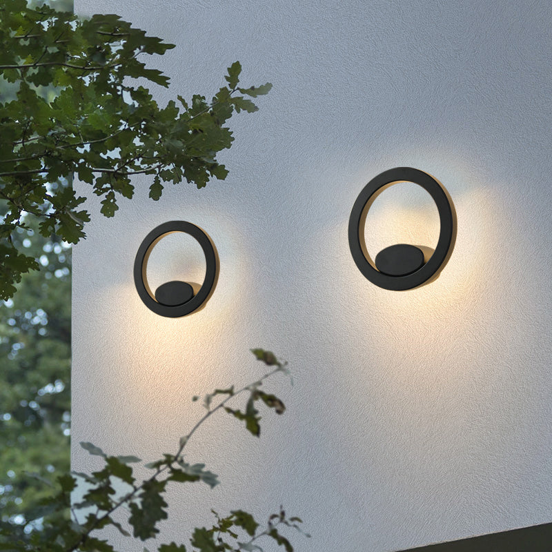 Geometrische Form Metallwandbeleuchtung moderner Stil Einleichter Wandhalterung in Schwarz