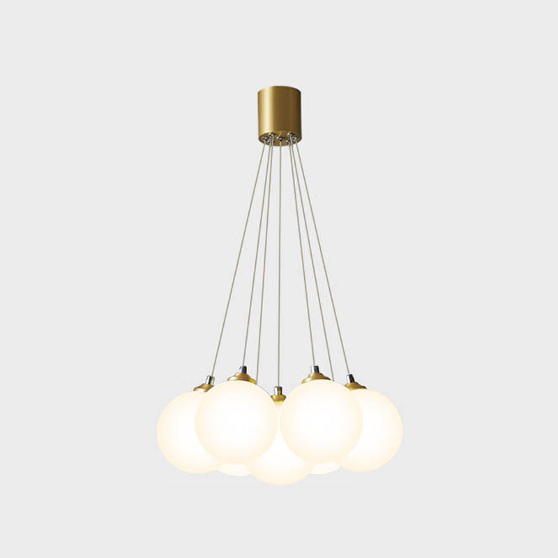 Moderne modische Globus Hanging Lampe Kupfer Innenheizlicht mit weißem Glasschatten