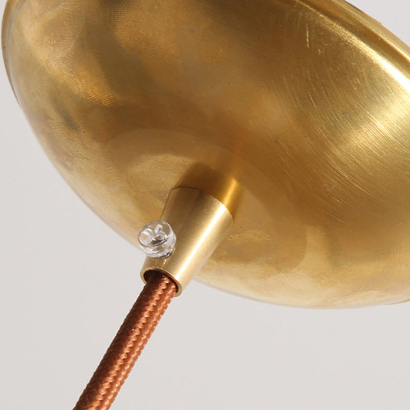 Luxury Luxury Single Pendant Light Copper Globe suspendu lampe avec une teinte en verre blanc