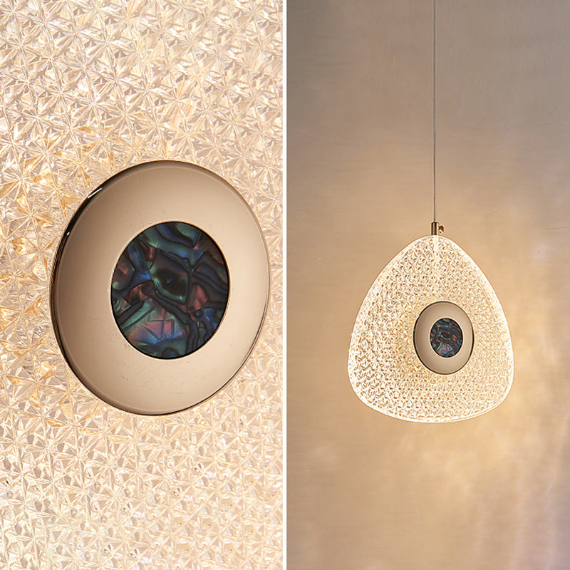 Luminaires suspendus en or lampe de suspension simplicité avec une teinte acrylique claire