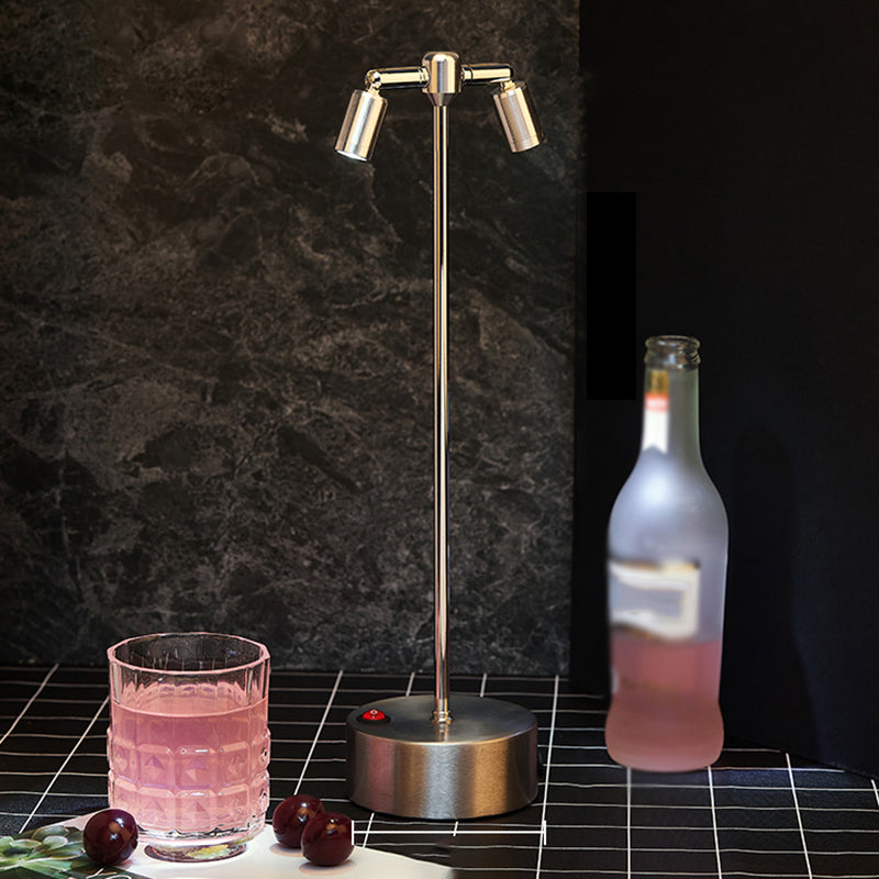 Aluminum Minimalism Table Lamp Contemporary Style LED Table Lamp for Restaurant