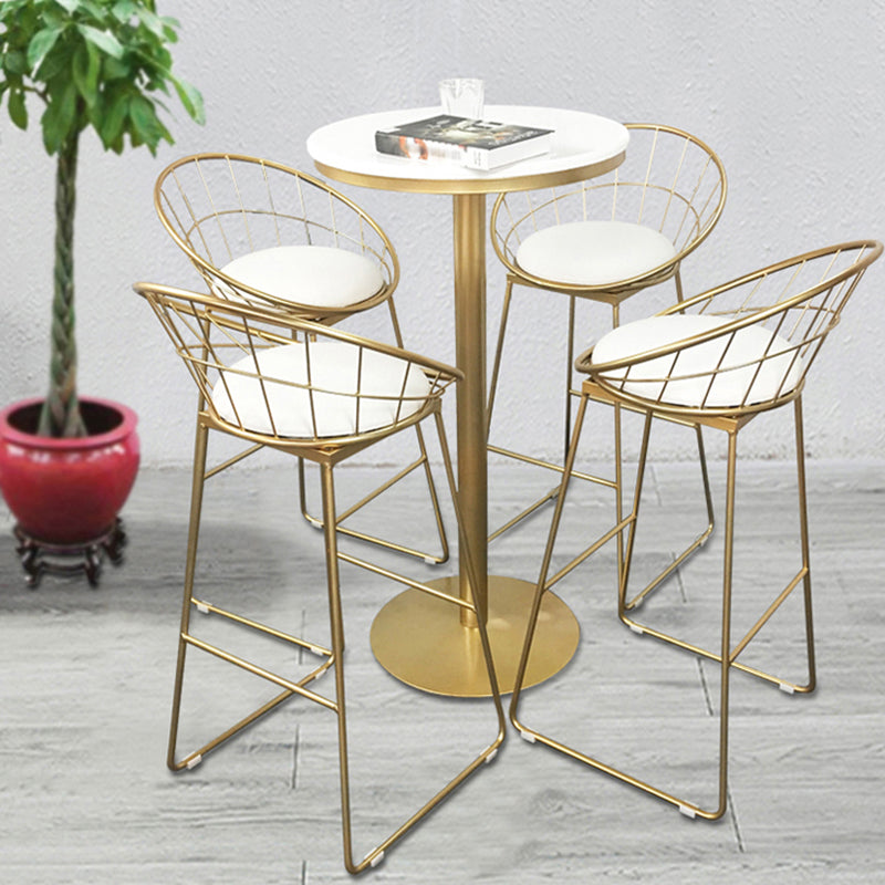 Mesa de barra de metal de oro de estilo glamoroso interior 41.3 "h Table de bistro de pedestal